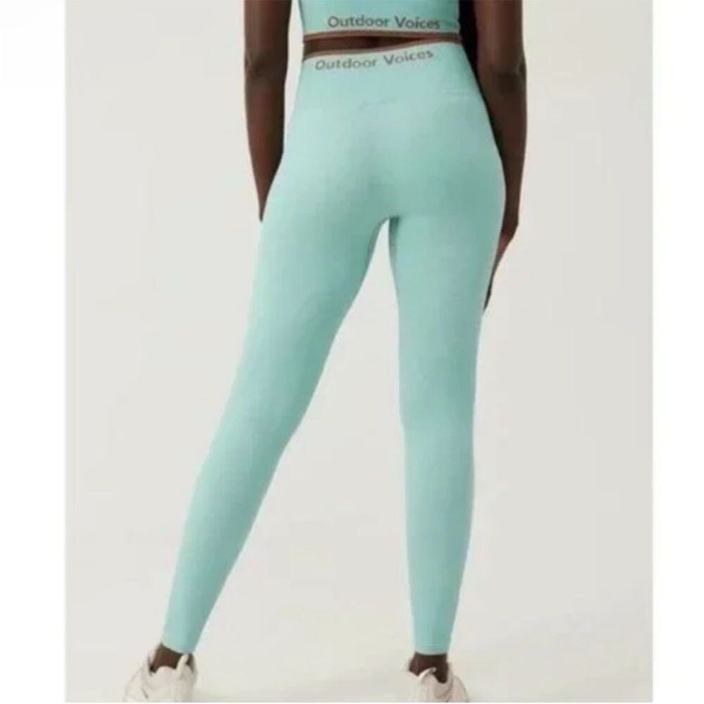 NWT Outdoor Voices Seamless Rib 7/8 Leggings In Storm Size M